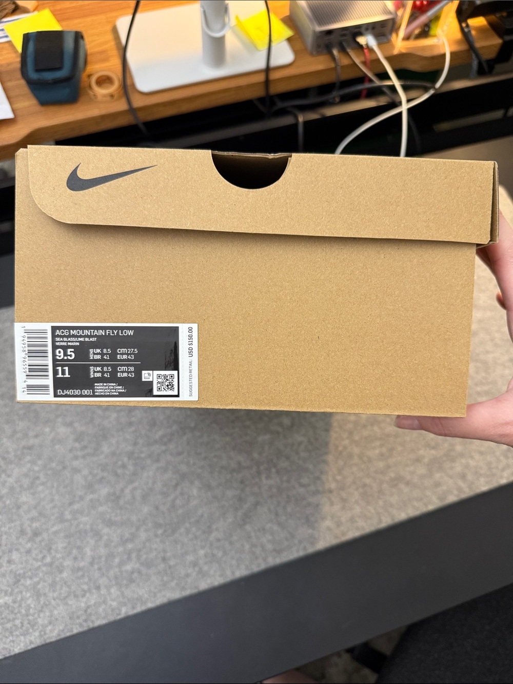 Nike ACG Mountain Fly Low ‘Sea Glass’, 9.5M - Picture 14 of 15